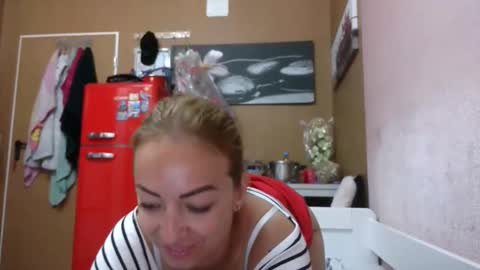 lenalana2 online show from 16, 9, 2025