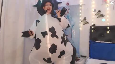 lenaleenyan online show from 15, 2, 2025