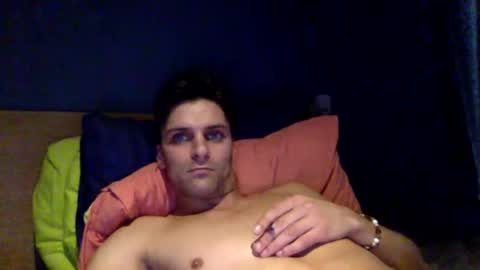 Snapshot of lendariokiss chatting on 31, 10, 2025 Armando online show from 31, 10, 2025