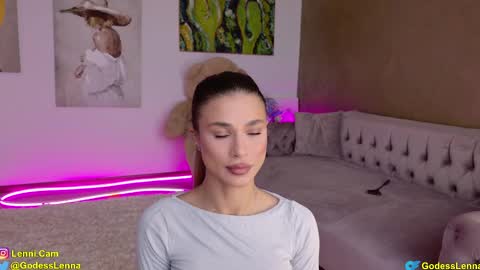 Snapshot of lenna_godess chatting on 27, 2, 2025 Lenna Goddess online show from 27, 2, 2025