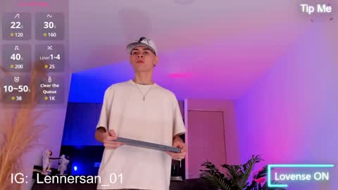 Lenner INDEPENDENT MODEL online show from 8, 2, 2025