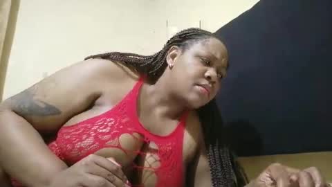 lenzo84712 online show from 14, 12, 2025