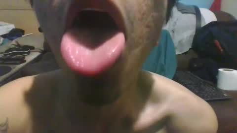 Snapshot of leo0m3d1n4 chatting on 25, 11, 2025 Leonel Rodrigo rod online show from 25, 11, 2025