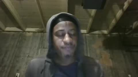 Snapshot of leo199984 chatting on 17, 12, 2025 leo199984 online show from 17, 12, 2025