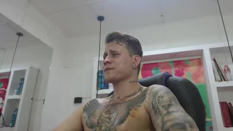 Snapshot of leo_cumming01 chatting on 9, 2, 2025 Yesid online show from 9, 2, 2025