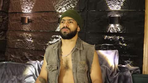 Leo  Diaz online show from 21, 10, 2025