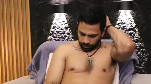 Leo  Diaz online show from 3, 2, 2026