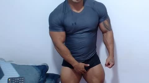 Snapshot of leo_muscleboy chatting on 17, 6, 2026 Leo online show from 17, 6, 2026
