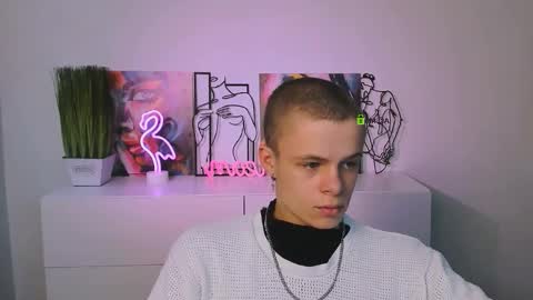 Snapshot of leo_valor chatting on 5, 12, 2025 leo_valor online show from 5, 12, 2025