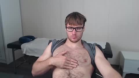 Snapshot of leoackerman chatting on 11, 10, 2025 leoackerman online show from 11, 10, 2025