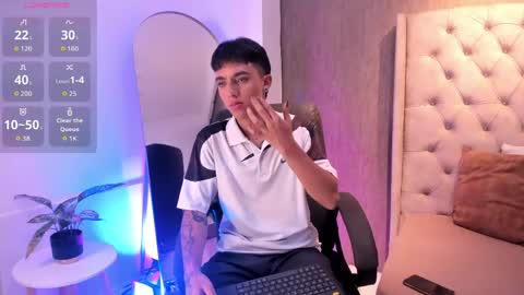 leohard_ online show from 15, 4, 2026