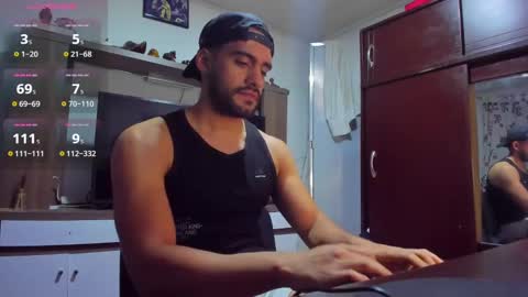 Leon Hart online show from 31, 12, 2024