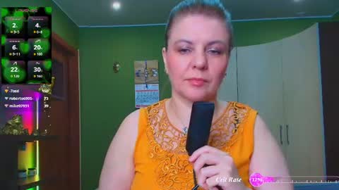Snapshot of leona_tracie chatting on 27, 6, 2026 Leona tracie online show from 27, 6, 2026