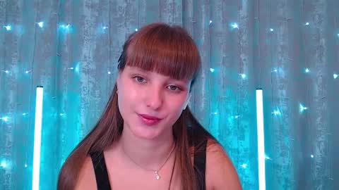 Snapshot of leonaalove chatting on 28, 9, 2025 Leonaalove online show from 28, 9, 2025