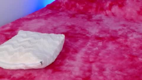 LUCY online show from 14, 11, 2025