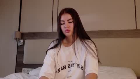 Mila online show from 9, 7, 2026