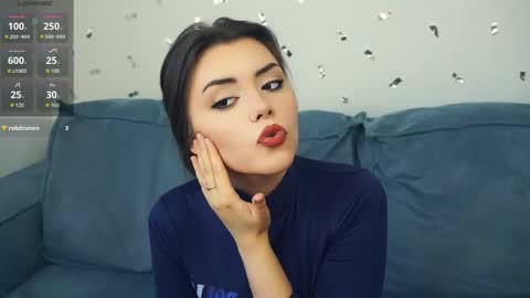 Snapshot of leonardarizk chatting on 30, 9, 2025 Mia online show from 30, 9, 2025