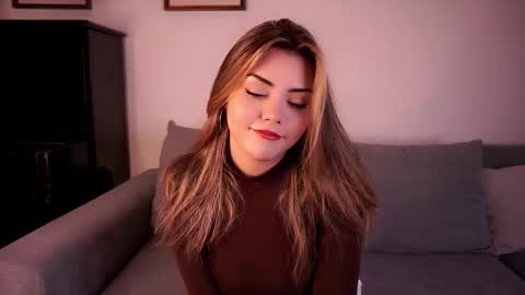 Mia online show from 3, 12, 2025