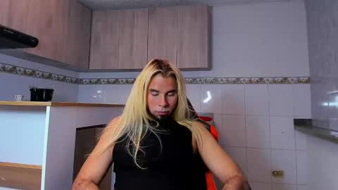 Snapshot of leonboom chatting on 9, 3, 2025 Tom Rider online show from 9, 3, 2025