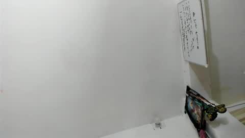 Snapshot of leonidas_k18 chatting on 25, 6, 2026 ANDRES online show from 25, 6, 2026