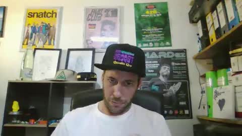 leonidascum online show from 5, 6, 2026