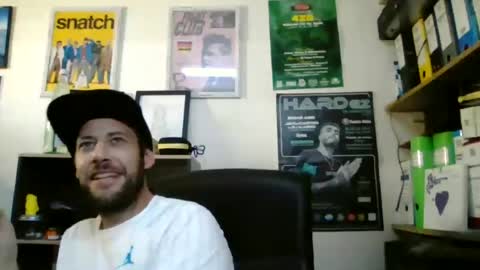 leonidascum online show from 15, 6, 2026