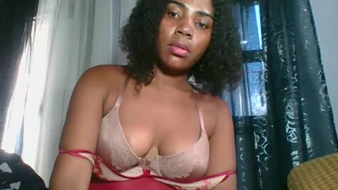 Snapshot of leonnida chatting on 3, 4, 2026 leonnida online show from 3, 4, 2026