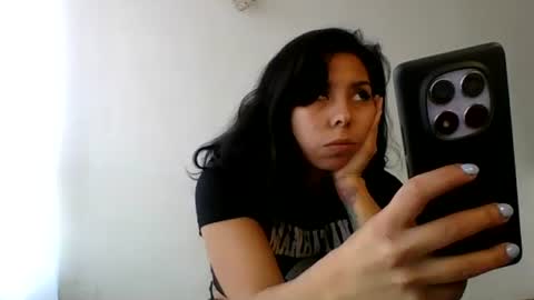 Snapshot of leonorfox chatting on 6, 6, 2026 leonorfox online show from 6, 6, 2026