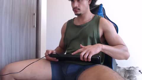 leostorm25 online show from 4, 2, 2026