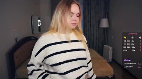 Hello everyone Im Lora Its my first day Were going to have fun together online show from 6, 10, 2025