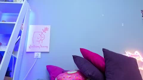 Snapshot of lery_dely chatting on 17, 6, 2026 Valerie online show from 17, 6, 2026