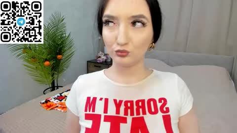 Snapshot of lesley_wins chatting on 7, 11, 2025 Lesley online show from 7, 11, 2025