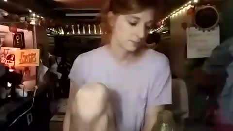 Snapshot of lesleygumgrass chatting on 30, 11, 2025 LesleyGumGrass- The Boring Trans girl online show from 30, 11, 2025