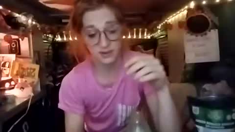 Snapshot of lesleygumgrass chatting on 17, 12, 2025 LesleyGumGrass- The Boring Trans girl online show from 17, 12, 2025