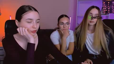 leslie_bird online show from 29, 11, 2025