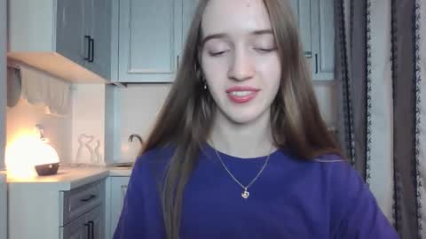  LESLIE   online show from 3, 10, 2025