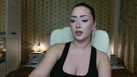 leslie_secret online show from 11, 12, 2024