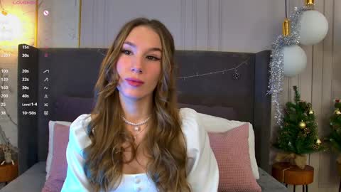 Snapshot of lesliemines chatting on 31, 12, 2024 Leslie online show from 31, 12, 2024