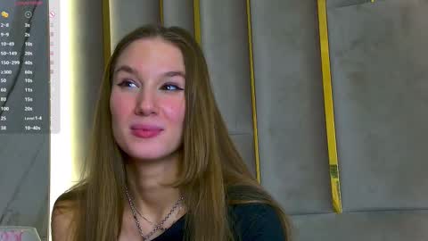 Snapshot of lesliemines chatting on 14, 2, 2025 Leslie online show from 14, 2, 2025