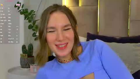 Snapshot of lesliemines chatting on 4, 3, 2025 Leslie online show from 4, 3, 2025