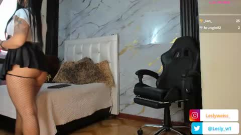 I am here from Monday to Friday from 730 am to 130 pm Colombia time and saturday from 500 am to 1000 am .... Soon Blue page online show from 13, 7, 2026