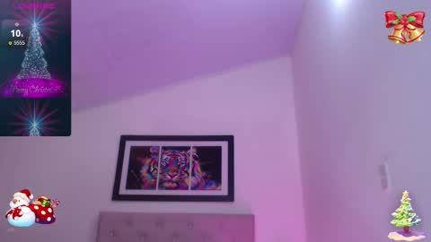 LeslyAndika online show from 8, 12, 2024