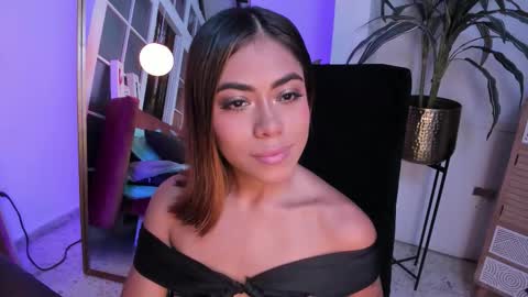 Lesly Bailey online show from 19, 9, 2025