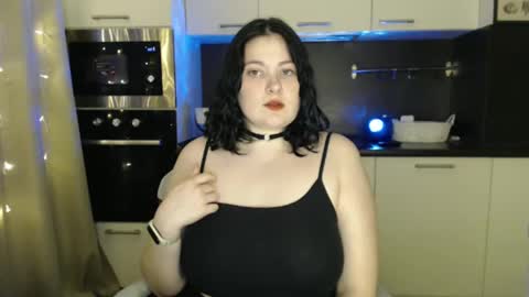 Snapshot of lesssi_ chatting on 29, 1, 2025 Alison online show from 29, 1, 2025