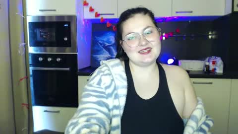 Snapshot of lesssi_ chatting on 8, 3, 2025 Alison online show from 8, 3, 2025