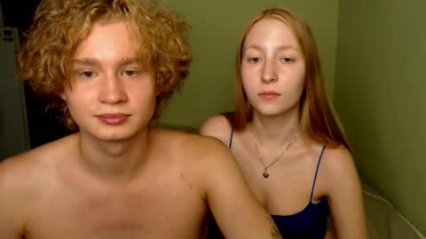 Snapshot of lessyxjhony chatting on 8, 9, 2025 Alisa Jhony online show from 8, 9, 2025