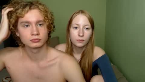 Snapshot of lessyxjhony chatting on 19, 10, 2025 Alisa Jhony online show from 19, 10, 2025