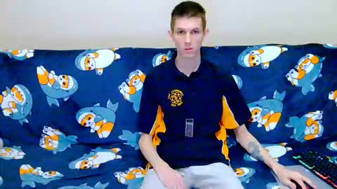 Snapshot of lester_broo chatting on 4, 12, 2025 lester_broo online show from 4, 12, 2025