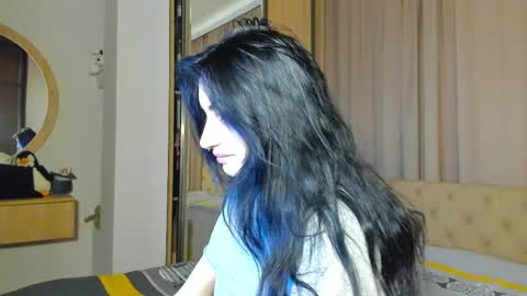 lesyaliss online show from 11, 5, 2026