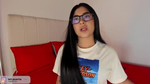 Snapshot of leticiaroldan chatting on 26, 2, 2025 Leticia online show from 26, 2, 2025